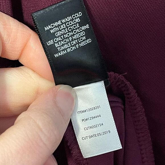 Torrid Burgundy Purple Off Shoulder Jersey Dress Size 4 NWT - Picture 8 of 9